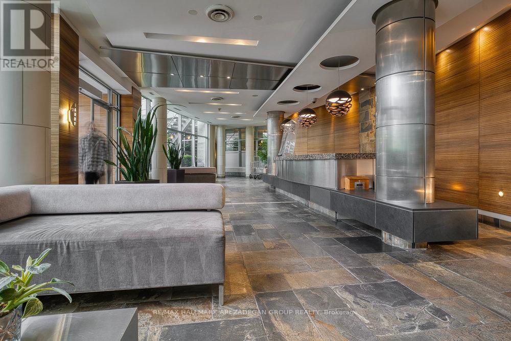 1518 - 230 Queens Quay W, Toronto (Waterfront Communities), Ontario  M5J 2Y7 - Photo 24 - C12181819