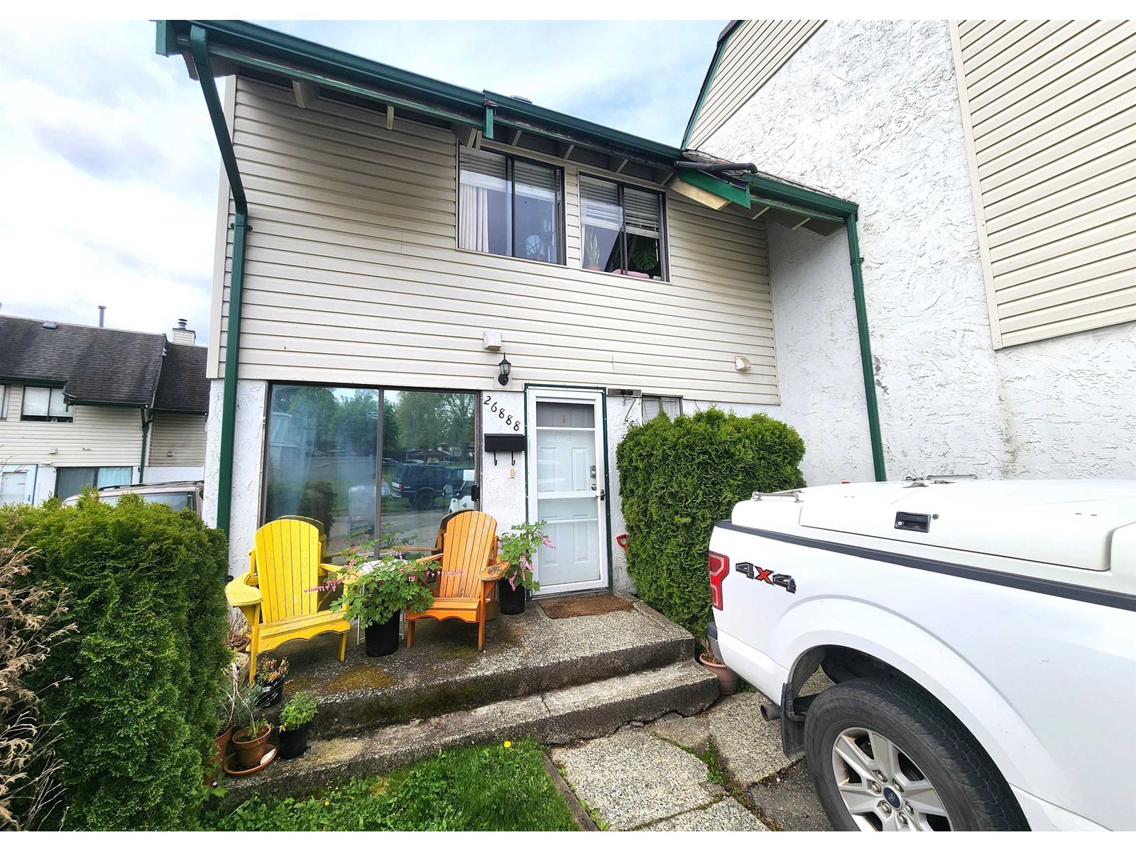 26888 32 Avenue, Langley, British Columbia  V4W 3L5 - Photo 2 - R3005325