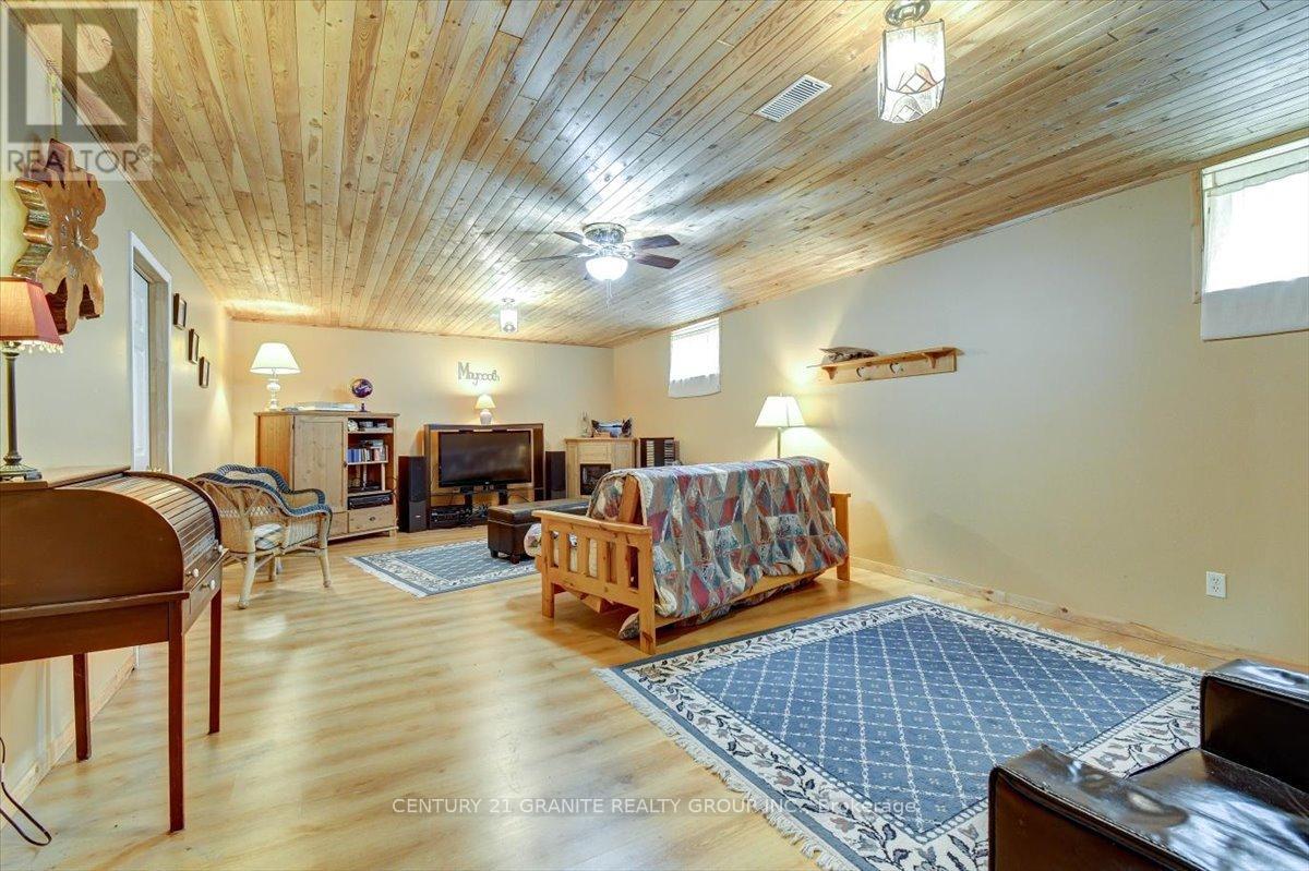 81 Macrae Lane, Hastings Highlands, Ontario K0L 2S0 - Photo 24 - X12180811