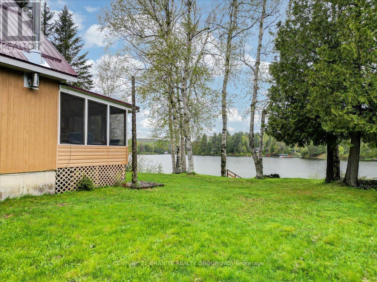 81 Macrae Lane, Hastings Highlands, Ontario K0L 2S0 - Photo 46 - X12180811