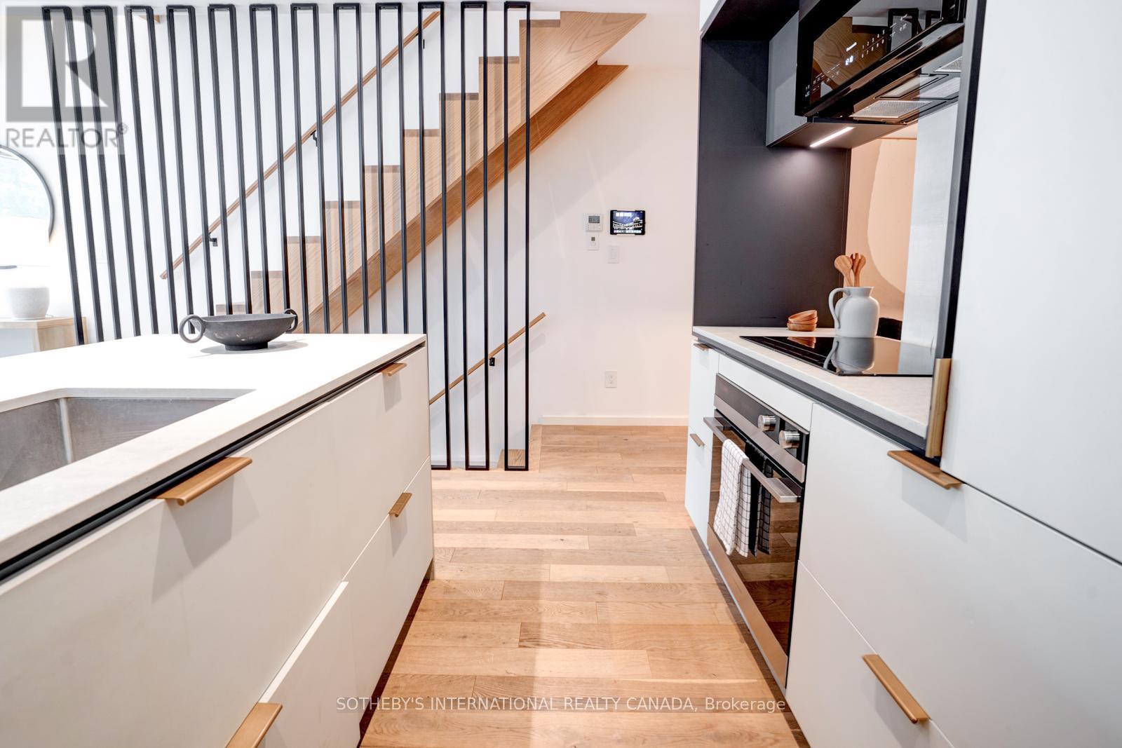 1 - 79 Eaton Avenue, Toronto, Ontario  M4J 2Z4 - Photo 8 - E12181852