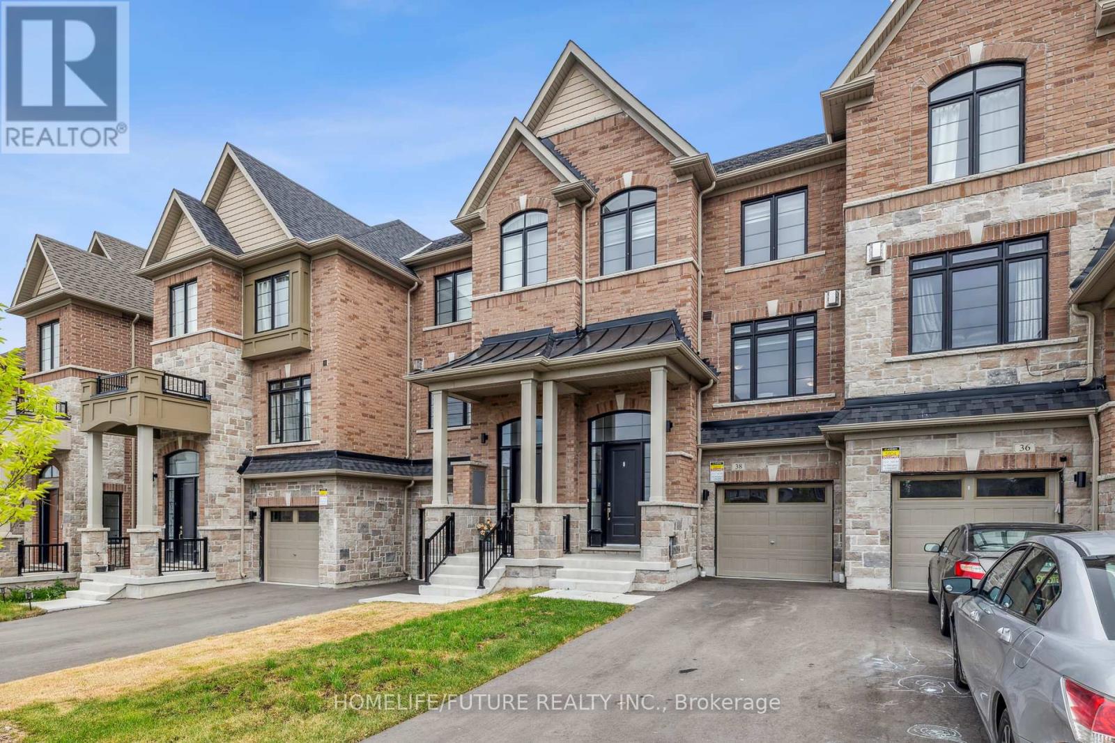 Property at 38 ELKINGTON CRESCENT image 2