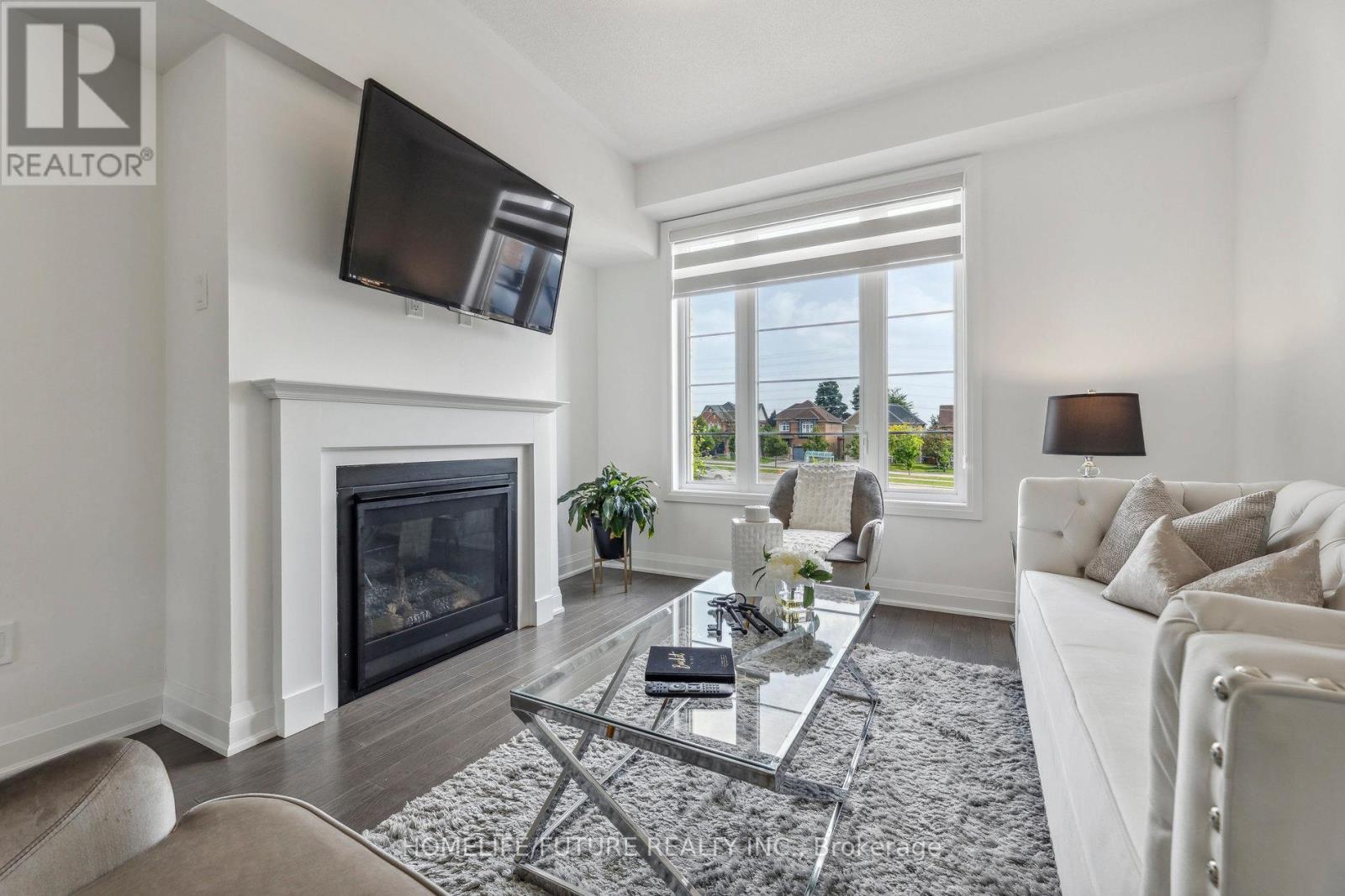 Property at 38 ELKINGTON CRESCENT image 5