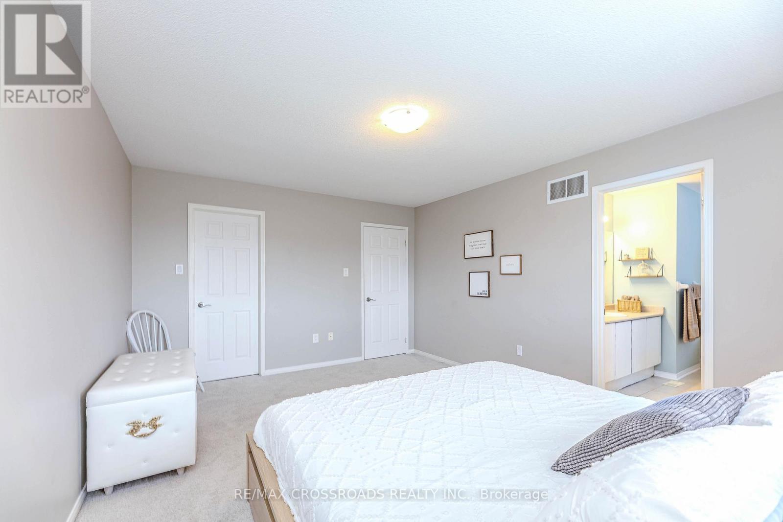 467 Rougewalk Drive, Pickering, Ontario  L1X 0A1 - Photo 24 - E12181927