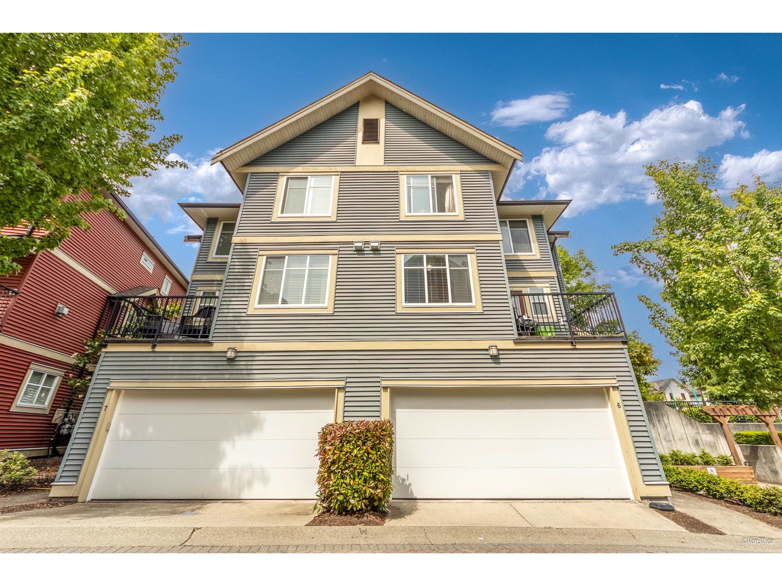 6 6635 192 STREET, surrey, British Columbia