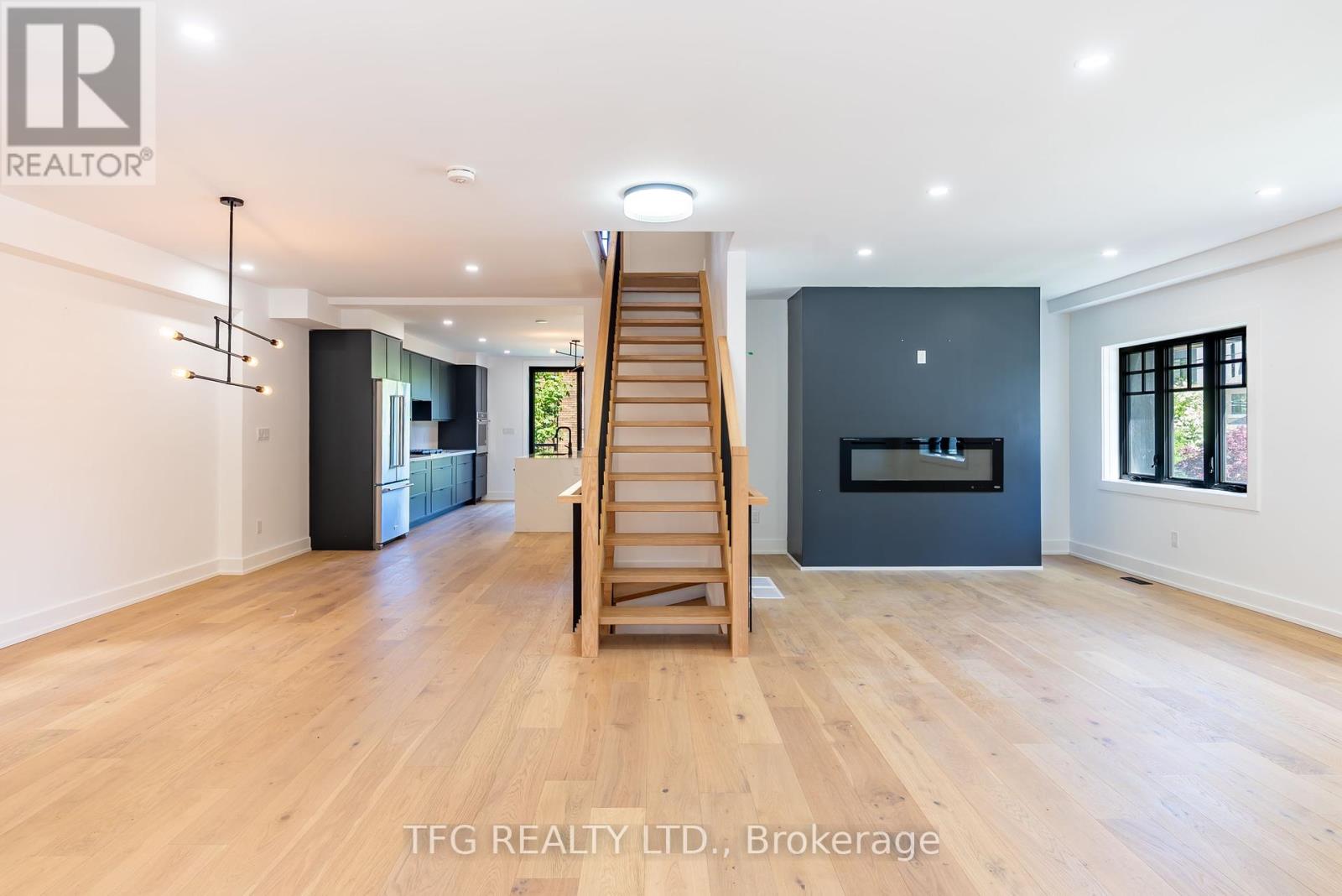 997 Mount Pleasant Road, Toronto, Ontario  M4P 2L9 - Photo 26 - C12182019