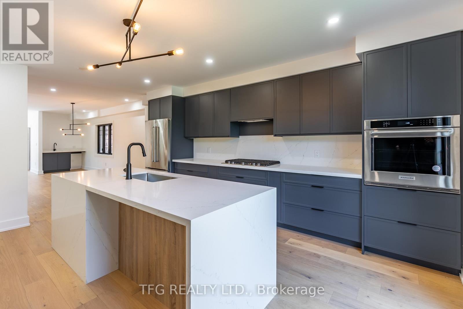 997 Mount Pleasant Road, Toronto, Ontario  M4P 2L9 - Photo 27 - C12182019