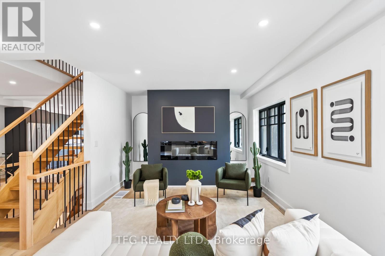 997 Mount Pleasant Road, Toronto, Ontario  M4P 2L9 - Photo 9 - C12182019