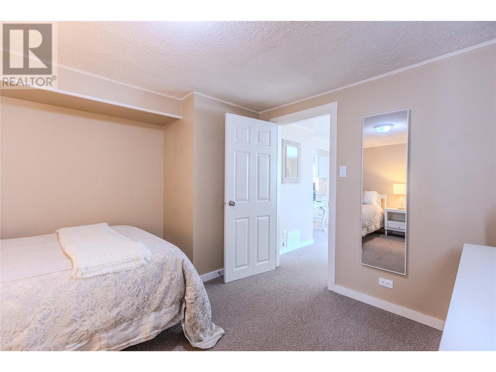 233 BIRCH Avenue, Kamloops, BC V2B0B5