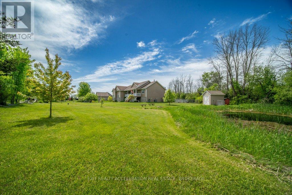 Property at 405 BRENNAN ROAD image 3