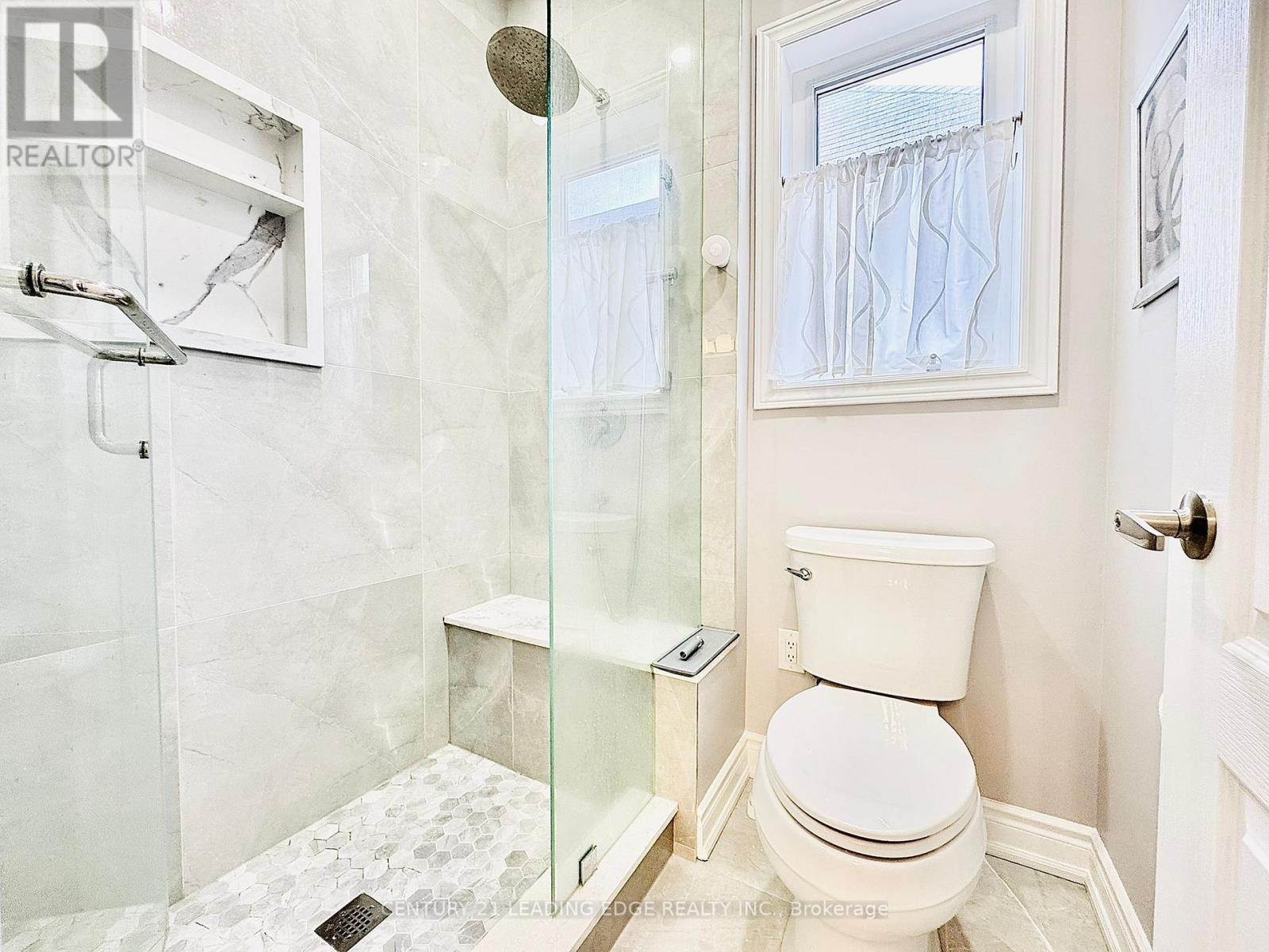 27 Calamint Lane, Richmond Hill, Ontario  L4E 1C3 - Photo 25 - N12181833