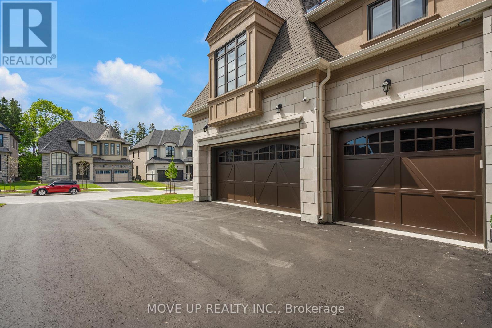 26 Calla Trail, Aurora, Ontario  L4G 3Z5 - Photo 3 - N12181939