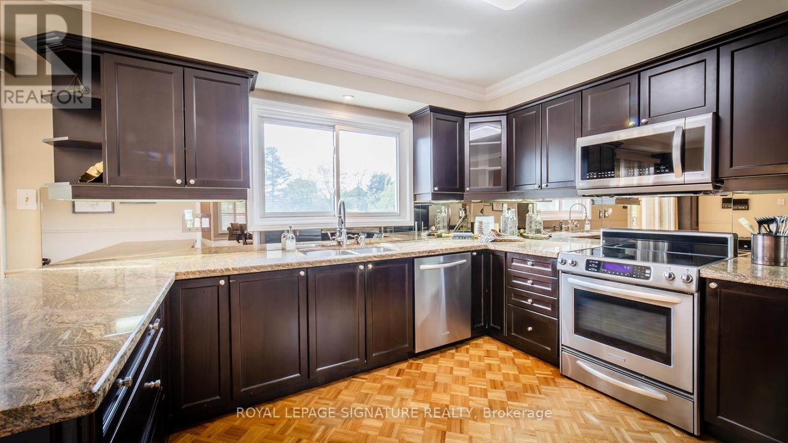 69 Harvest Moon Drive, Markham, Ontario  L3R 4L3 - Photo 12 - N12181949