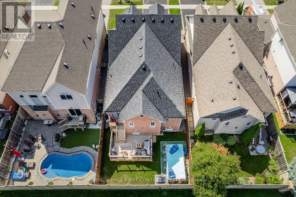 60 Westminster Circle, Barrie, Ontario  L4M 0A5 - Photo 3 - S12181815