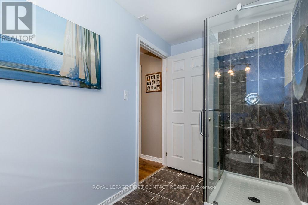 60 Westminster Circle, Barrie, Ontario  L4M 0A5 - Photo 38 - S12181815