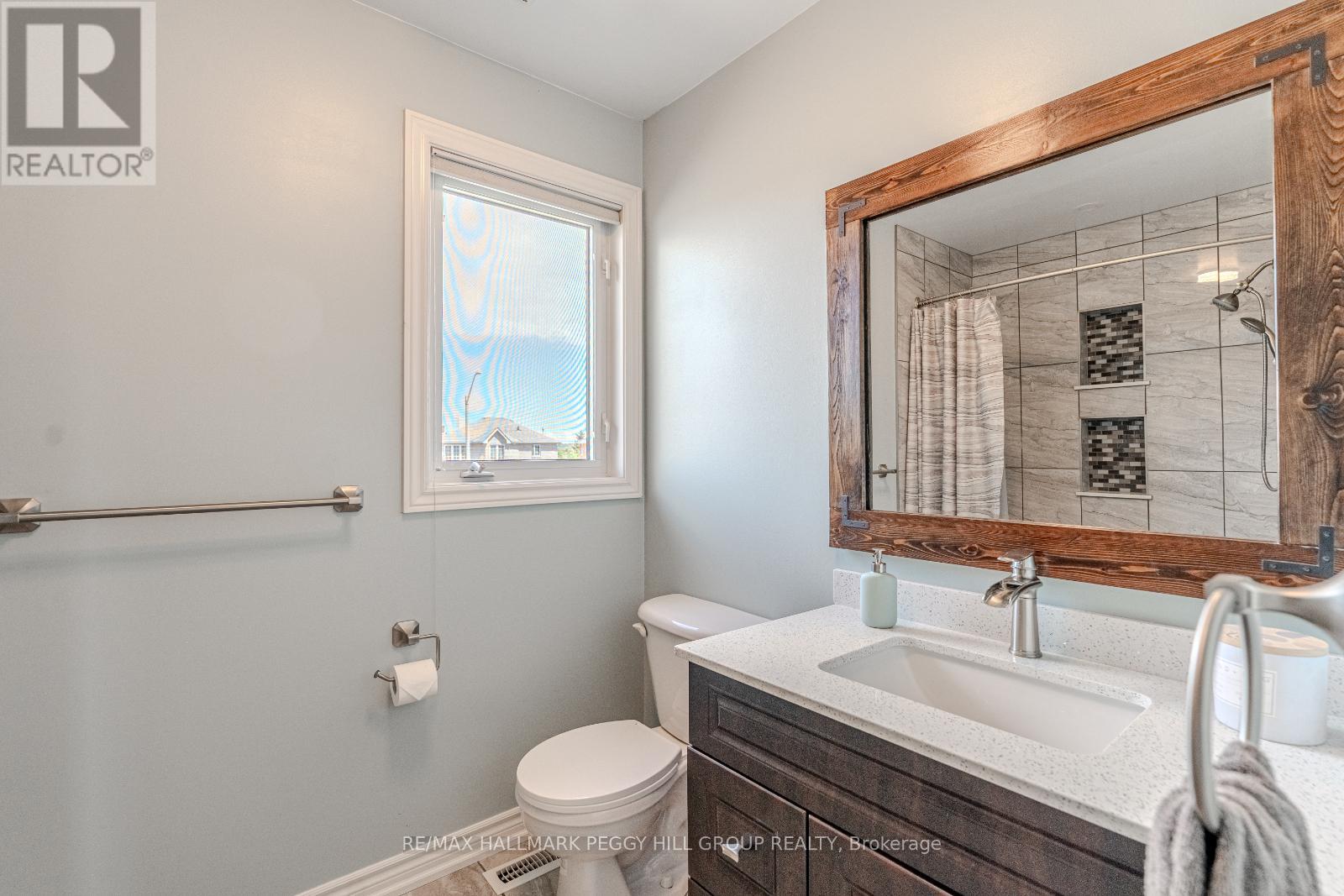 10 Mcavoy Drive, Barrie (Edgehill Drive), Ontario  L4N 0R1 - Photo 16 - S12181838