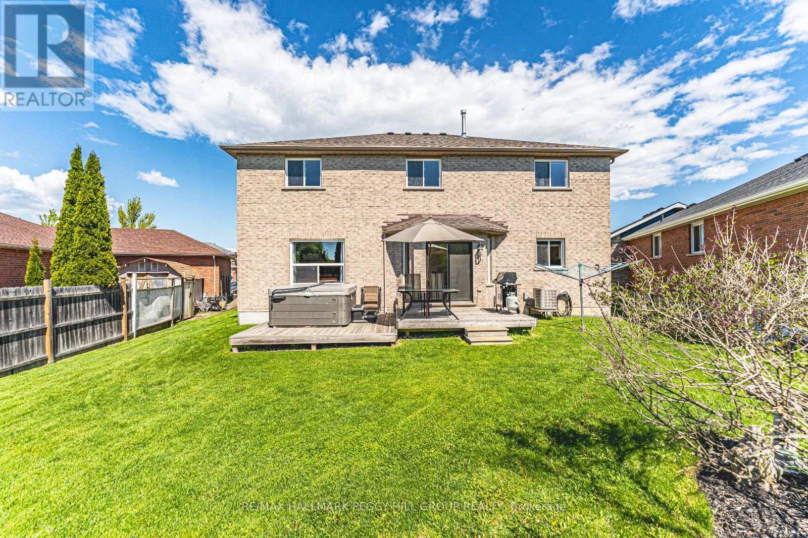 10 Mcavoy Drive, Barrie, Ontario  L4N 0R1 - Photo 17 - S12181838