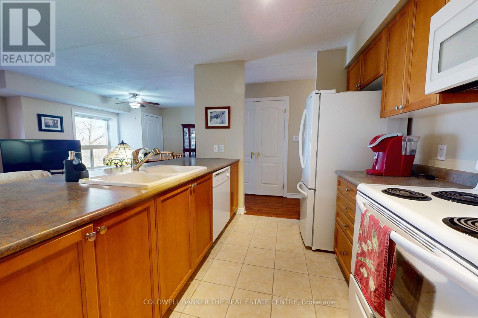 304 - 486 Laclie Street, Orillia, Ontario  L3V 4P9 - Photo 7 - S12181957