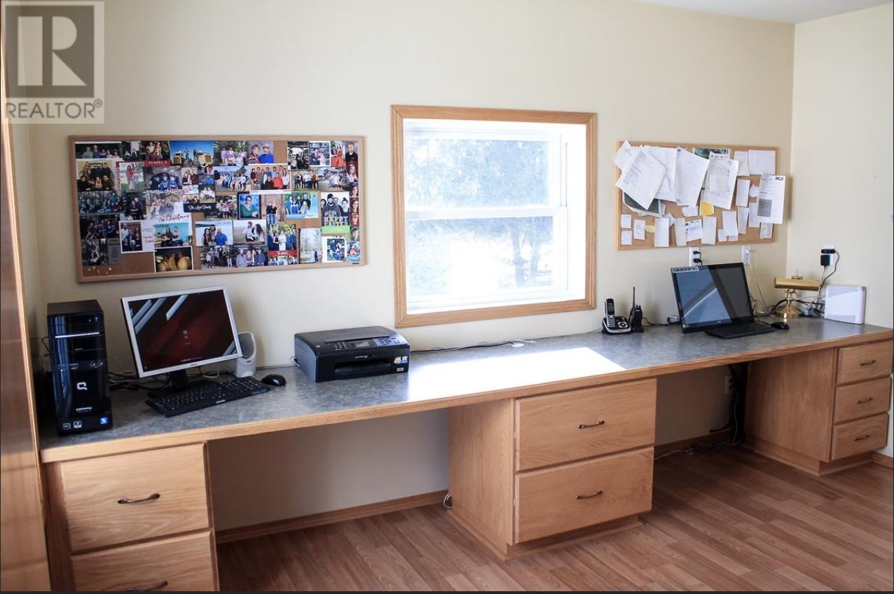 987 Redford Rd, Emo, Ontario  P0W 1E0 - Photo 17 - TB251023