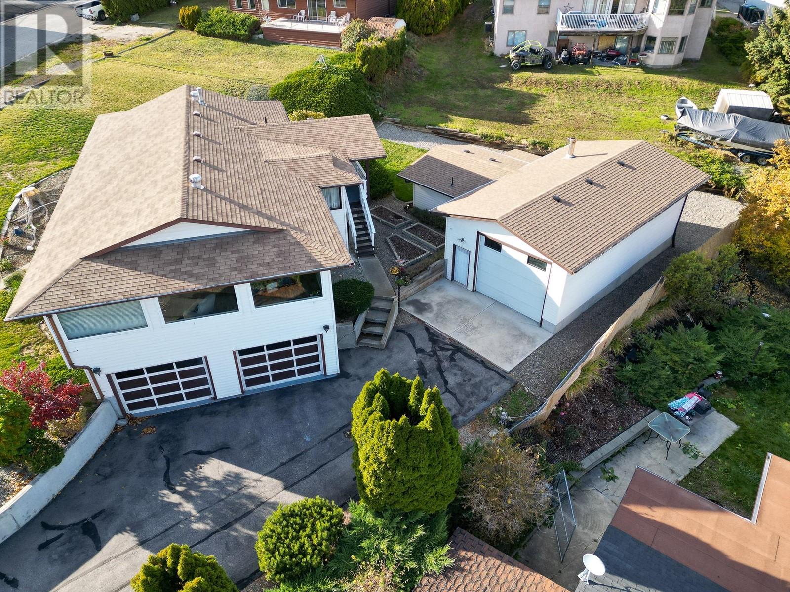 Property at 3795 Salloum Road image 1