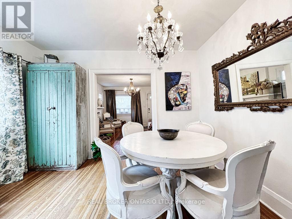 Main - 43 Stanhope Avenue, Toronto, Ontario  M4K 3N4 - Photo 11 - E12181547