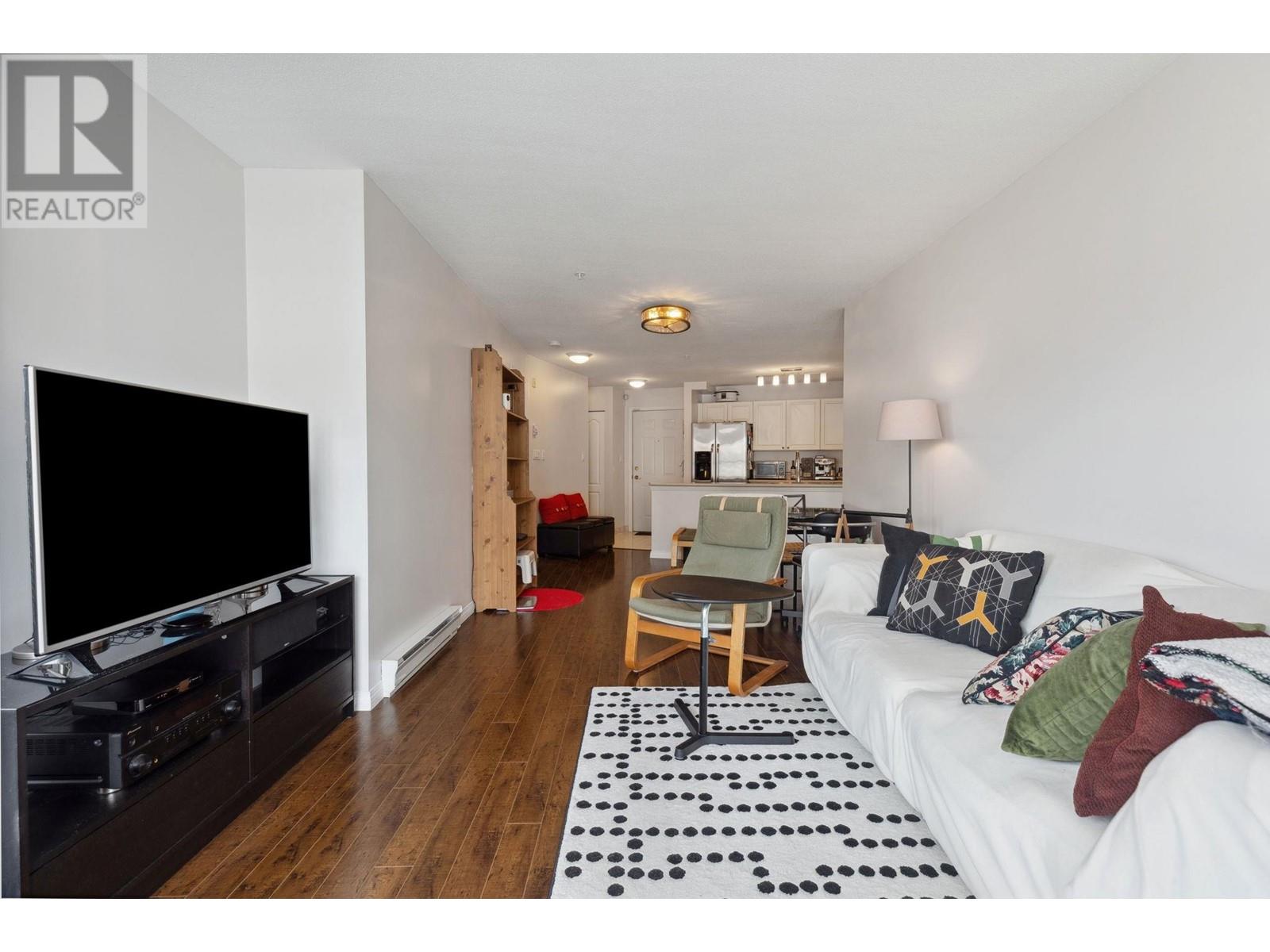 317 5880 Dover Crescent, Richmond, British Columbia  V7C 5P5 - Photo 10 - R3008751