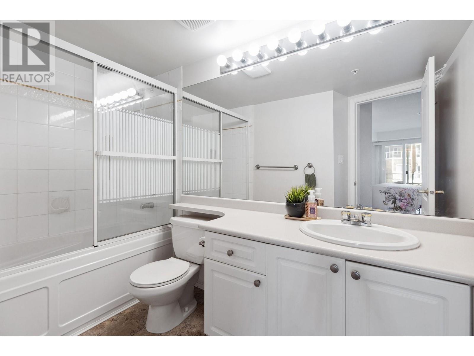 317 5880 Dover Crescent, Richmond, British Columbia  V7C 5P5 - Photo 16 - R3008751