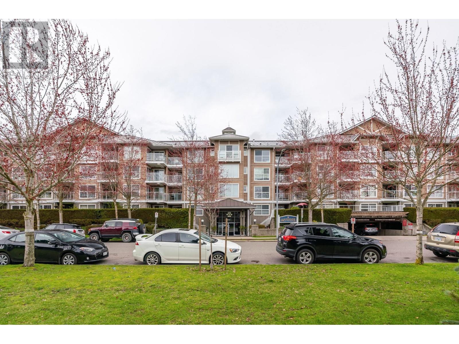 317 5880 Dover Crescent, Richmond, British Columbia  V7C 5P5 - Photo 2 - R3008751