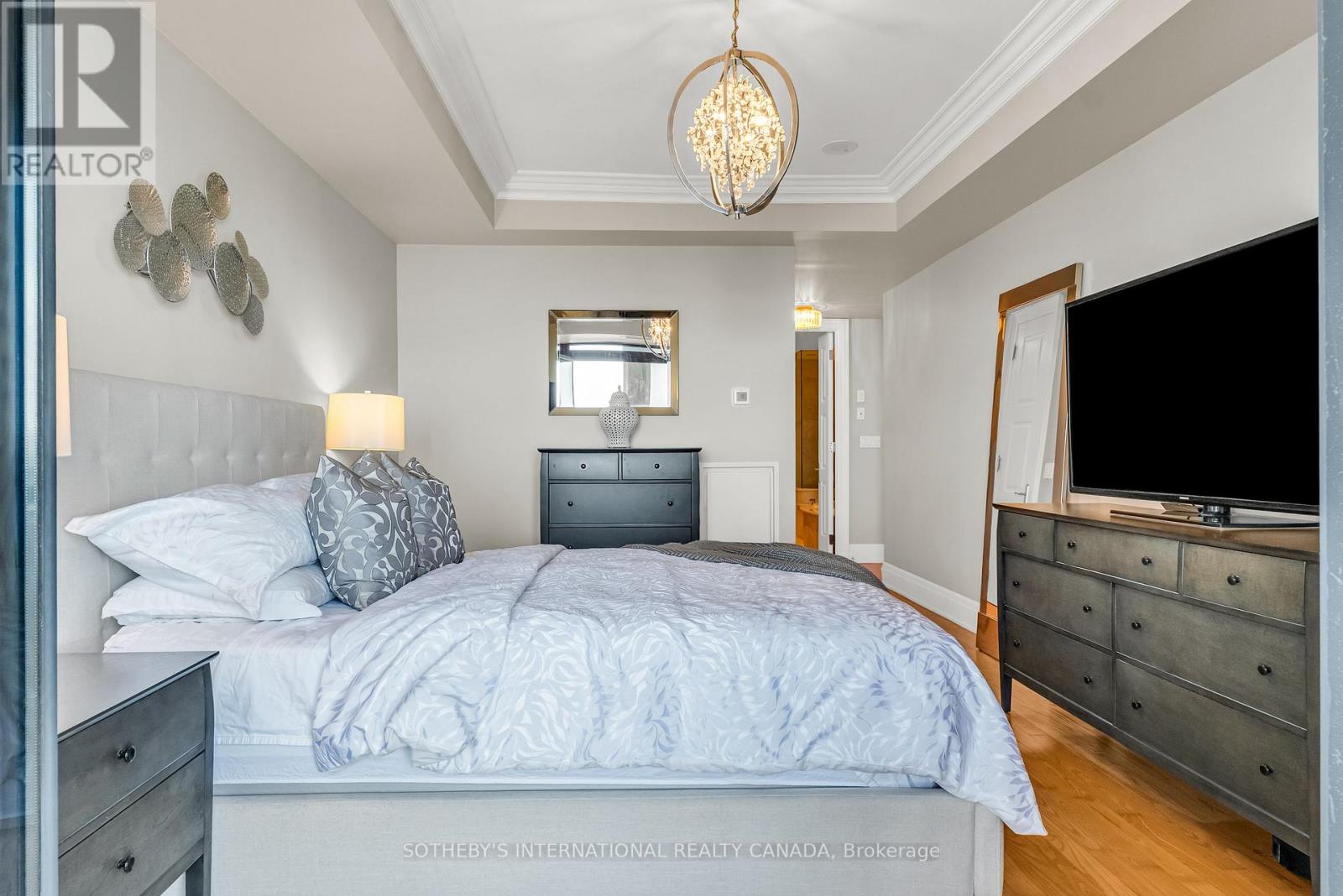 818 - 2095 Lake Shore Boulevard W, Toronto, Ontario  M8V 4G4 - Photo 24 - W12165132