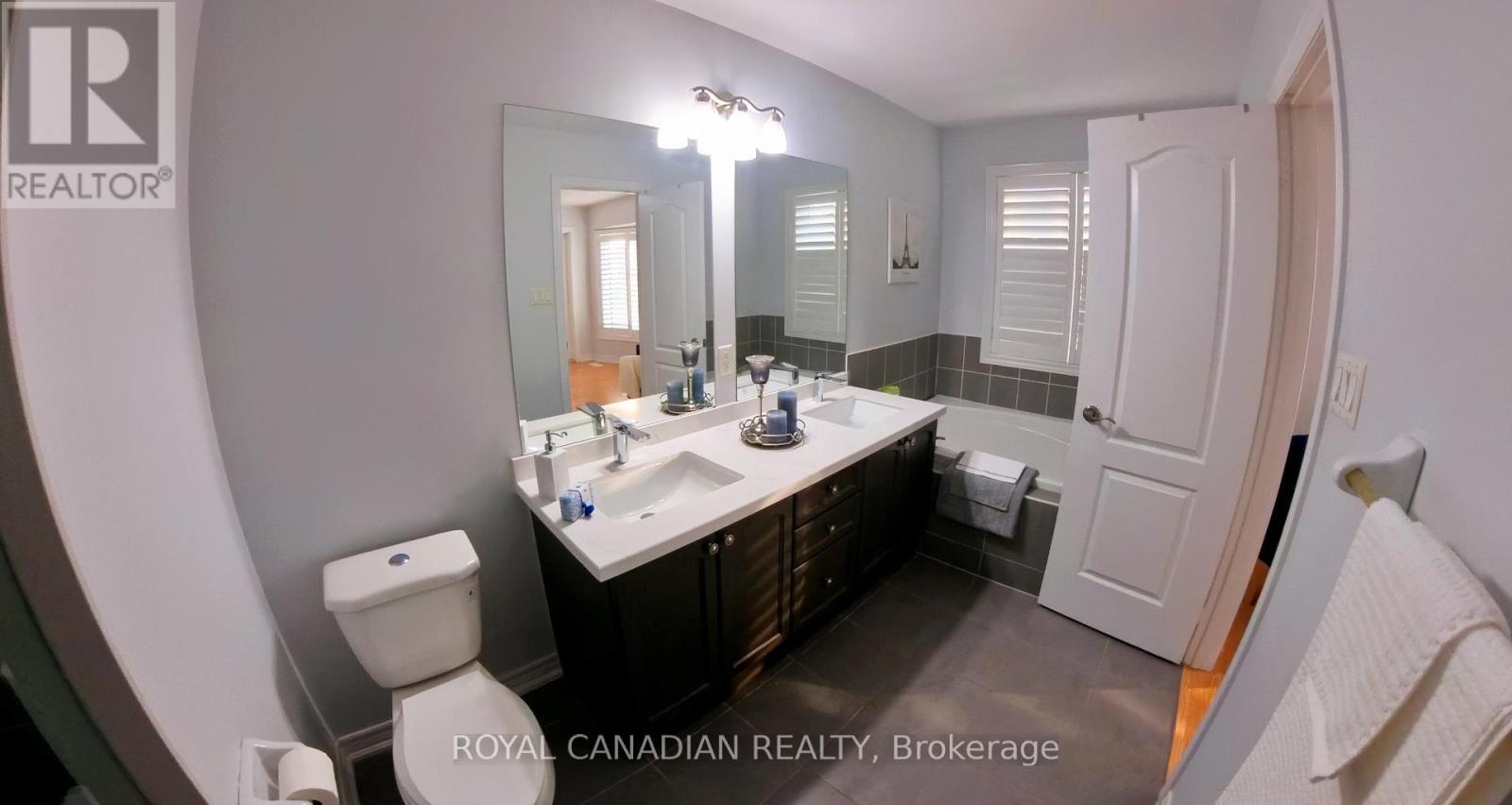 8 Templar Street, Brampton, Ontario  L6Y 2Y2 - Photo 15 - W12181805