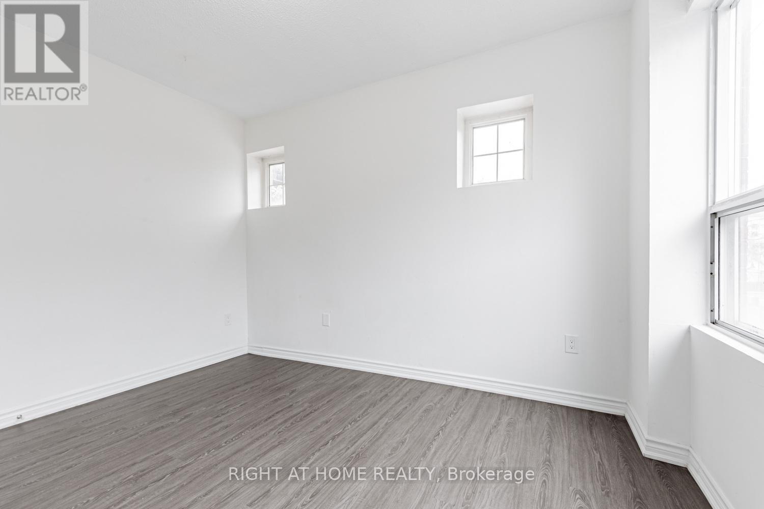 202 - 223 Jameson Avenue, Toronto, Ontario  M6K 2Y7 - Photo 15 - W12181811