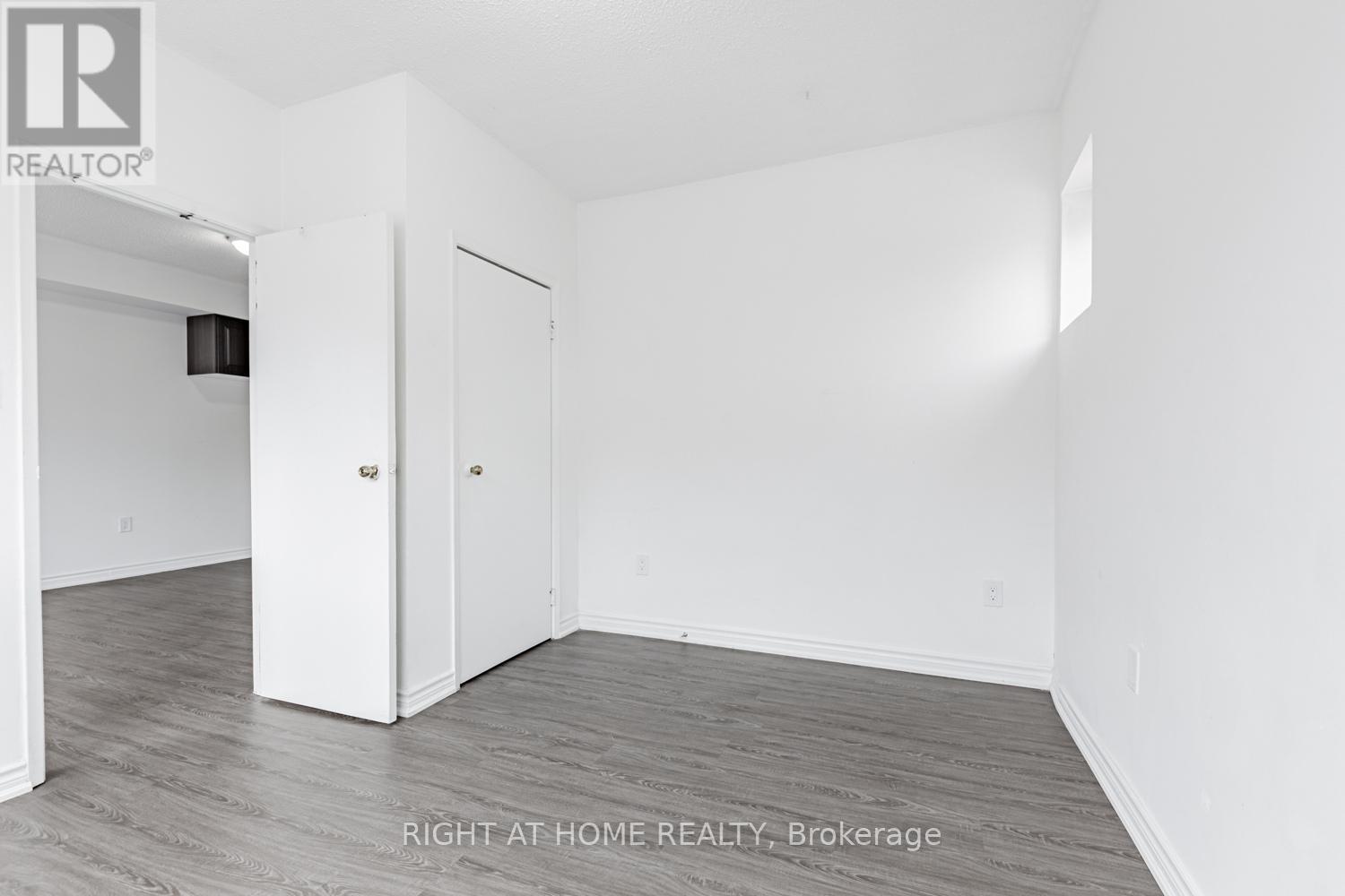 202 - 223 Jameson Avenue, Toronto, Ontario  M6K 2Y7 - Photo 16 - W12181811