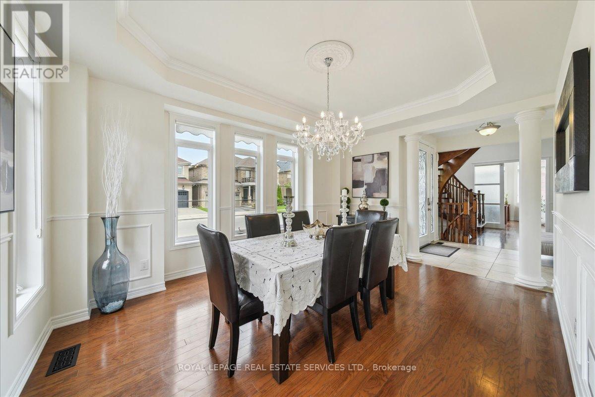 3150 Trailside Drive, Oakville, Ontario  L6M 0P6 - Photo 11 - W12181817