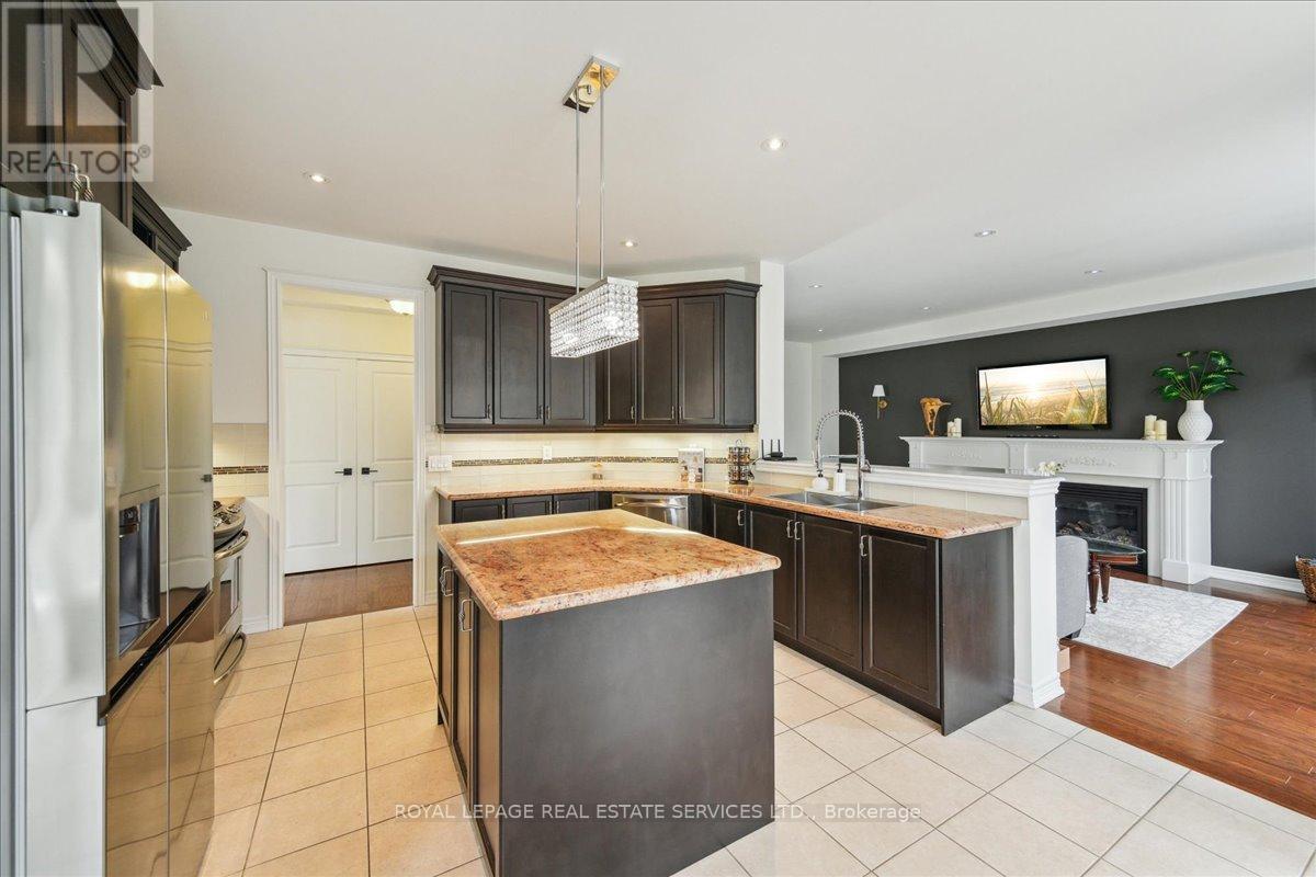 3150 Trailside Drive, Oakville, Ontario  L6M 0P6 - Photo 19 - W12181817