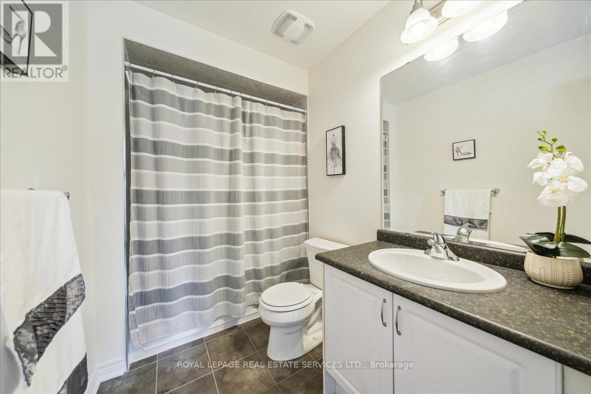 3150 Trailside Drive, Oakville, Ontario  L6M 0P6 - Photo 32 - W12181817