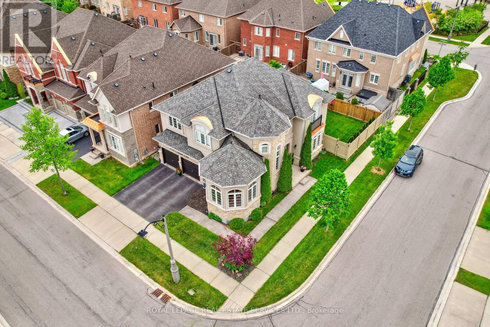 3150 Trailside Drive, Oakville, Ontario  L6M 0P6 - Photo 48 - W12181817