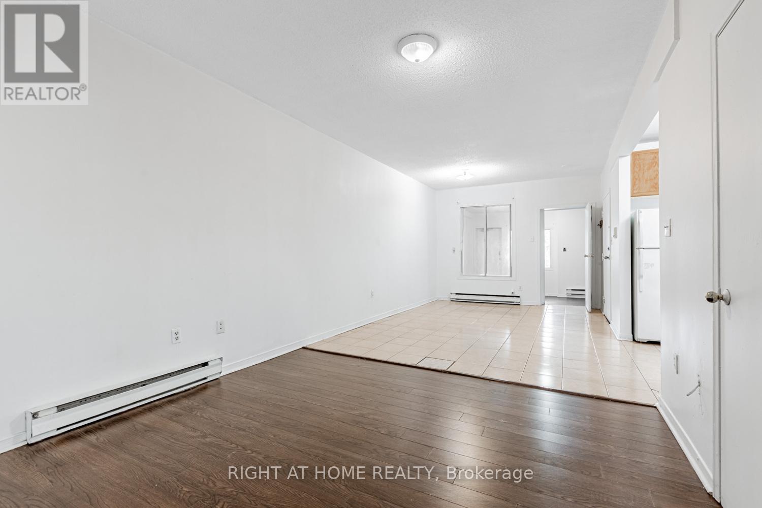 303 - 223 Jameson Avenue, Toronto, Ontario  M6K 2Y7 - Photo 9 - W12181846