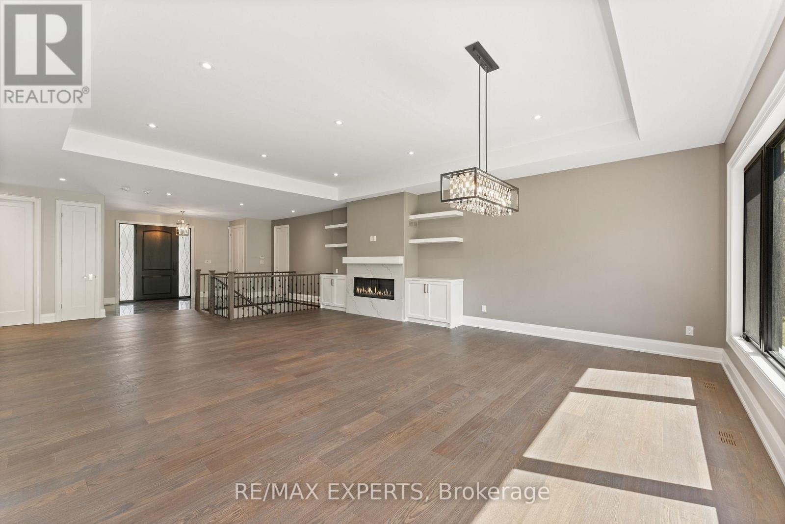 211 Pine Avenue, Caledon, Ontario  L7E 3S7 - Photo 10 - W12181860