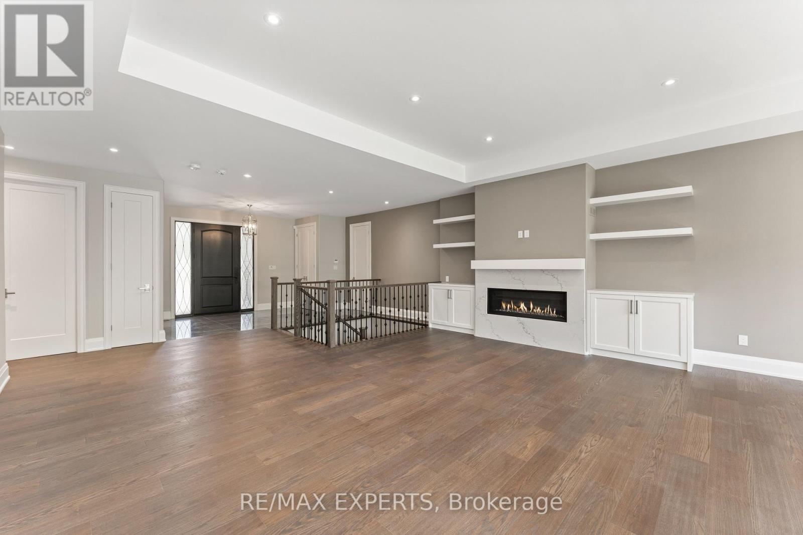 211 Pine Avenue, Caledon, Ontario  L7E 3S7 - Photo 11 - W12181860
