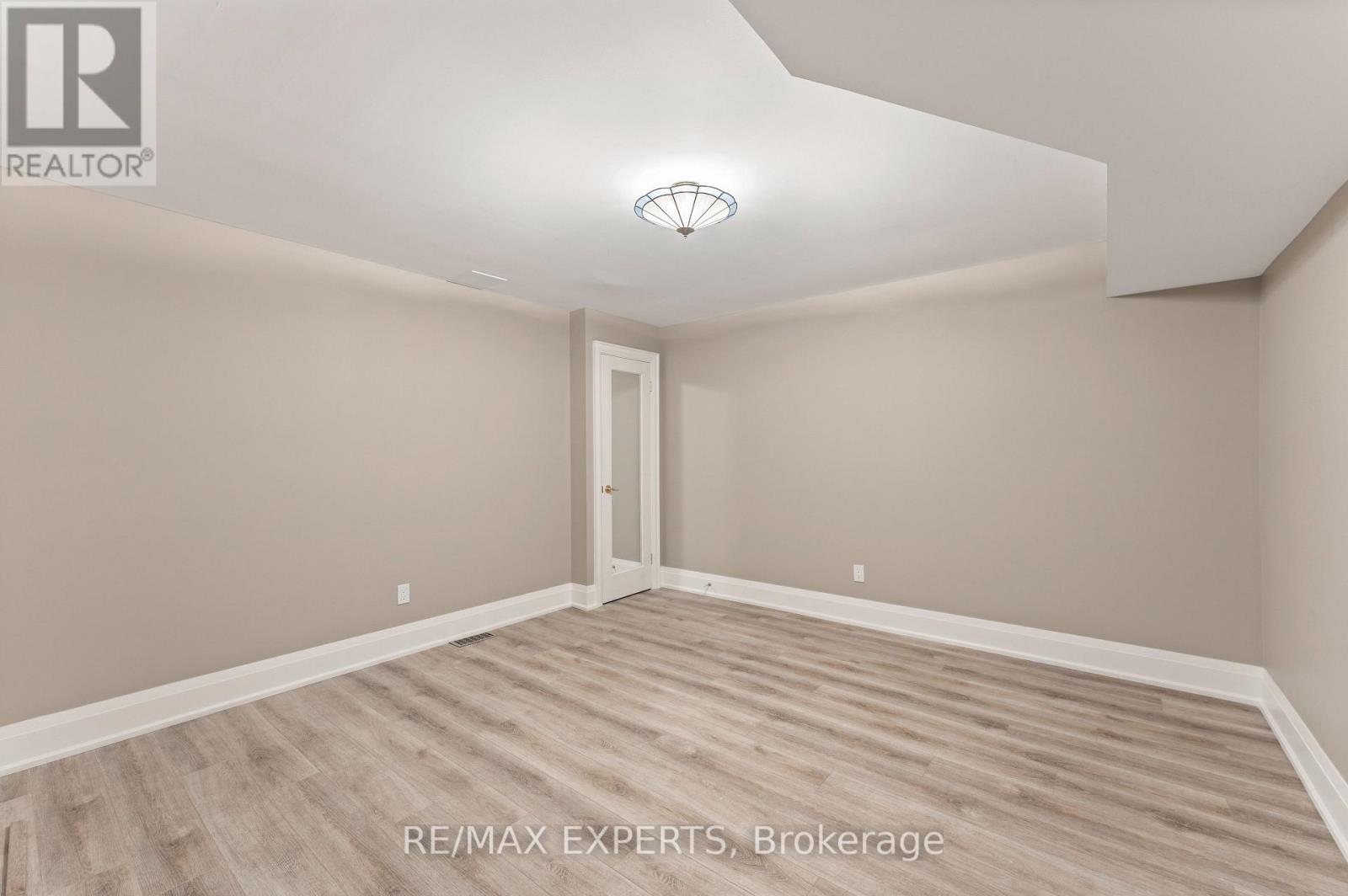 211 Pine Avenue, Caledon, Ontario  L7E 3S7 - Photo 38 - W12181860