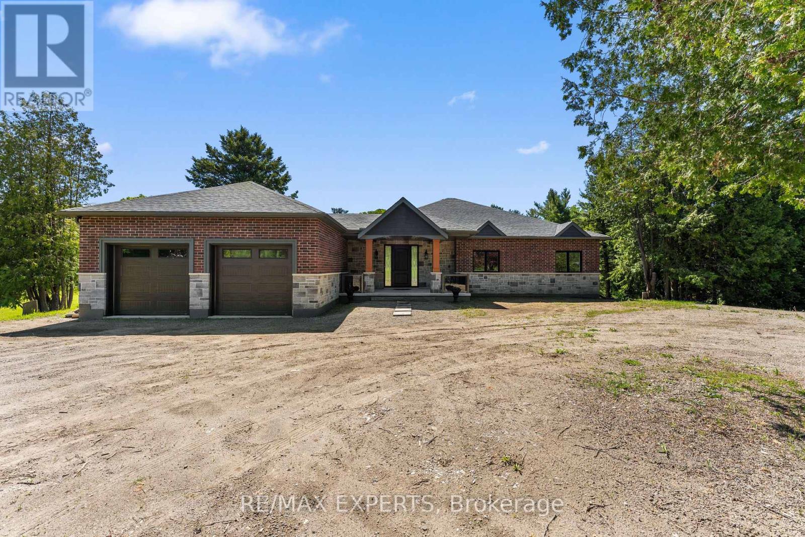211 Pine Avenue, Caledon, Ontario  L7E 3S7 - Photo 5 - W12181860