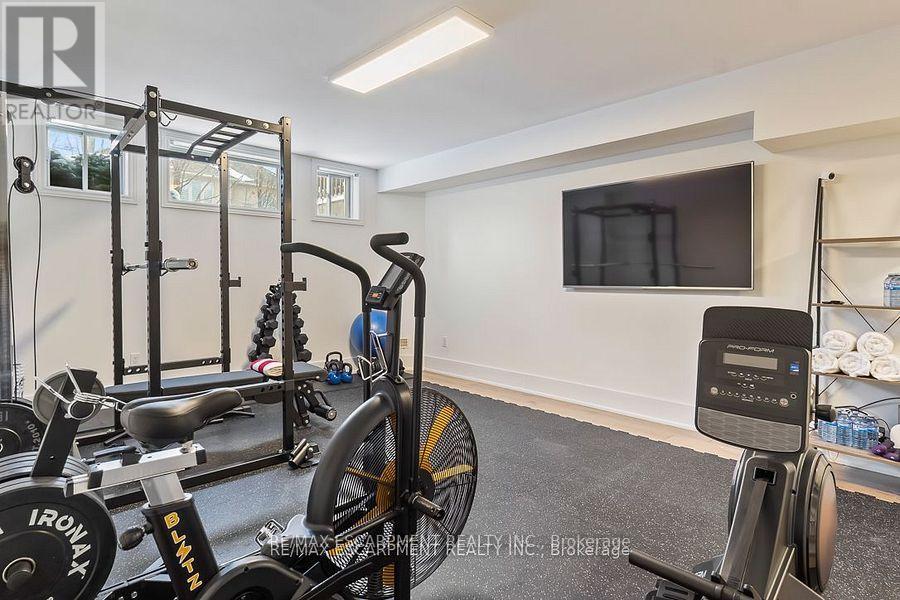 2455 Bon Echo Drive, Oakville, Ontario  L6H 7R1 - Photo 46 - W12181929