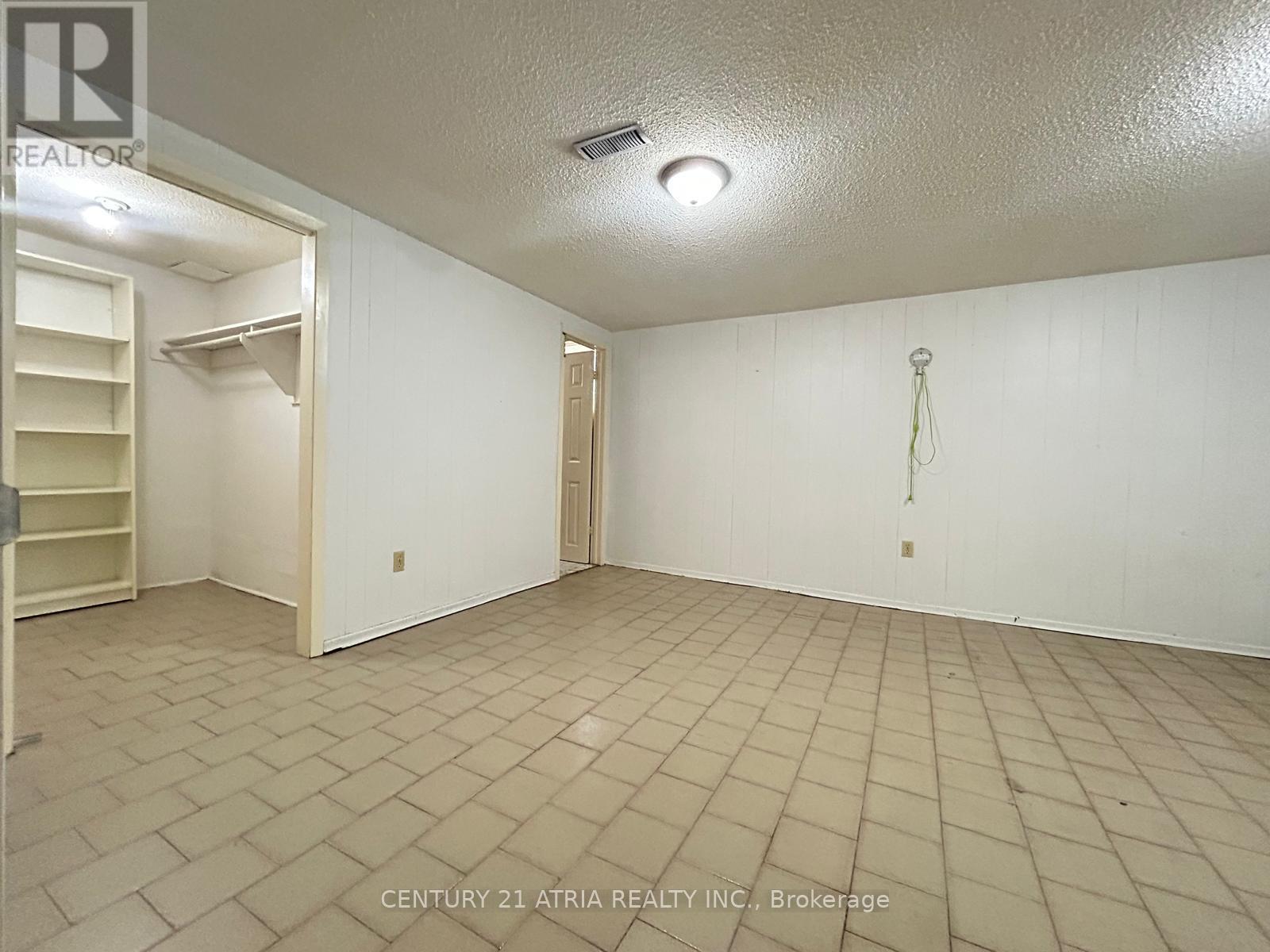 Main/lower - 3257 Lednier Terrace, Mississauga, Ontario  L4Y 3Z7 - Photo 14 - W12181930