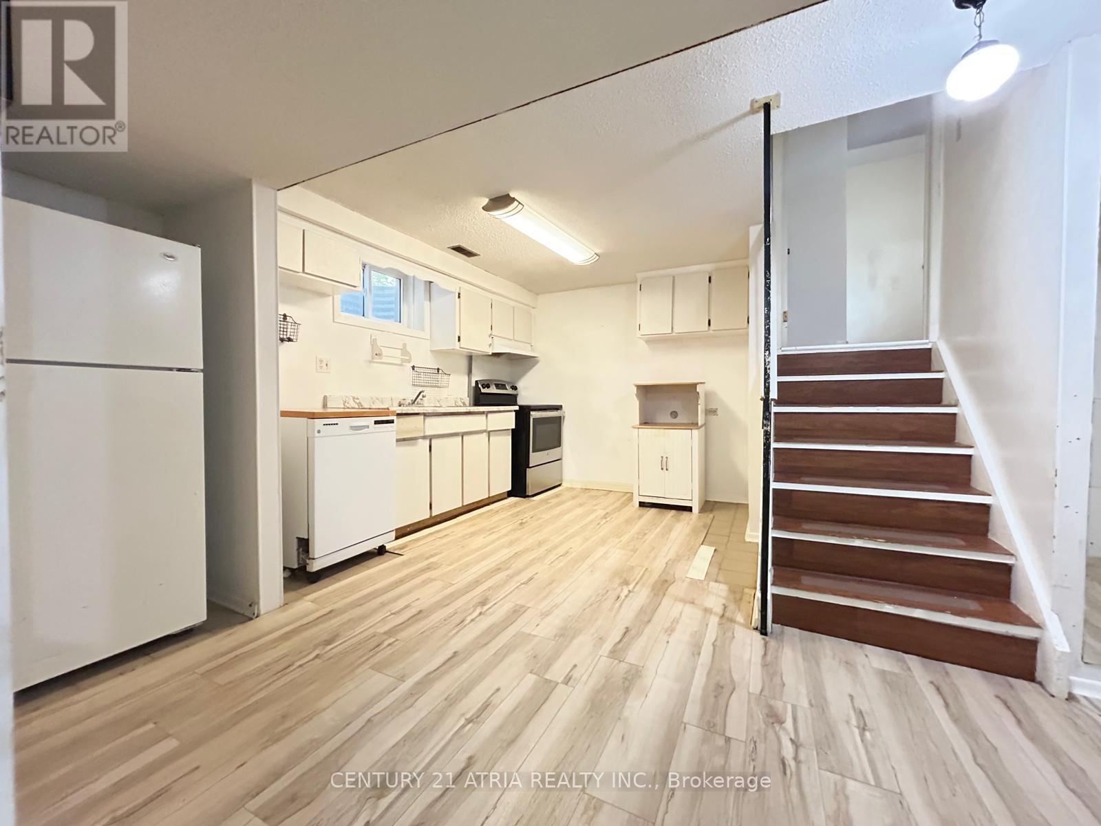 Main/lower - 3257 Lednier Terrace, Mississauga, Ontario  L4Y 3Z7 - Photo 16 - W12181930