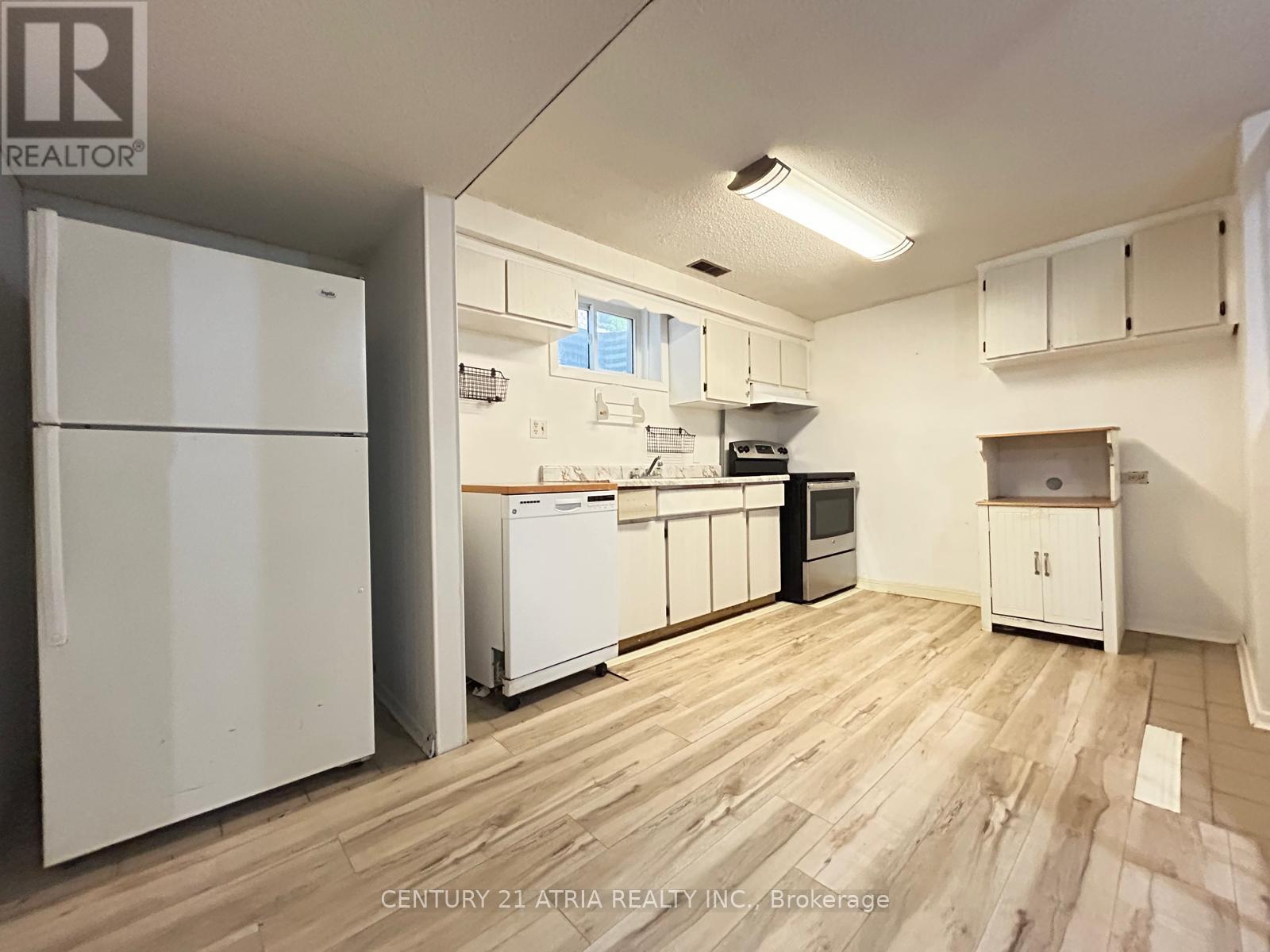 Main/lower - 3257 Lednier Terrace, Mississauga, Ontario  L4Y 3Z7 - Photo 17 - W12181930
