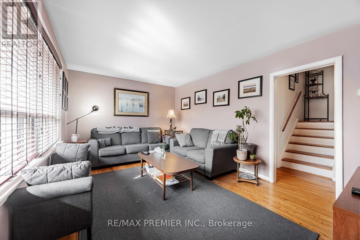 32 Genthorn Avenue, Toronto, Ontario  M9W 2S7 - Photo 12 - W12181946