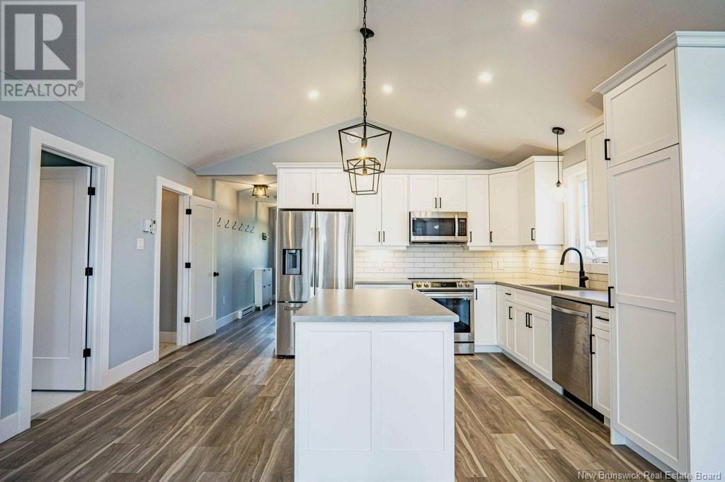 Property at 19 Wyngate Drive image 4