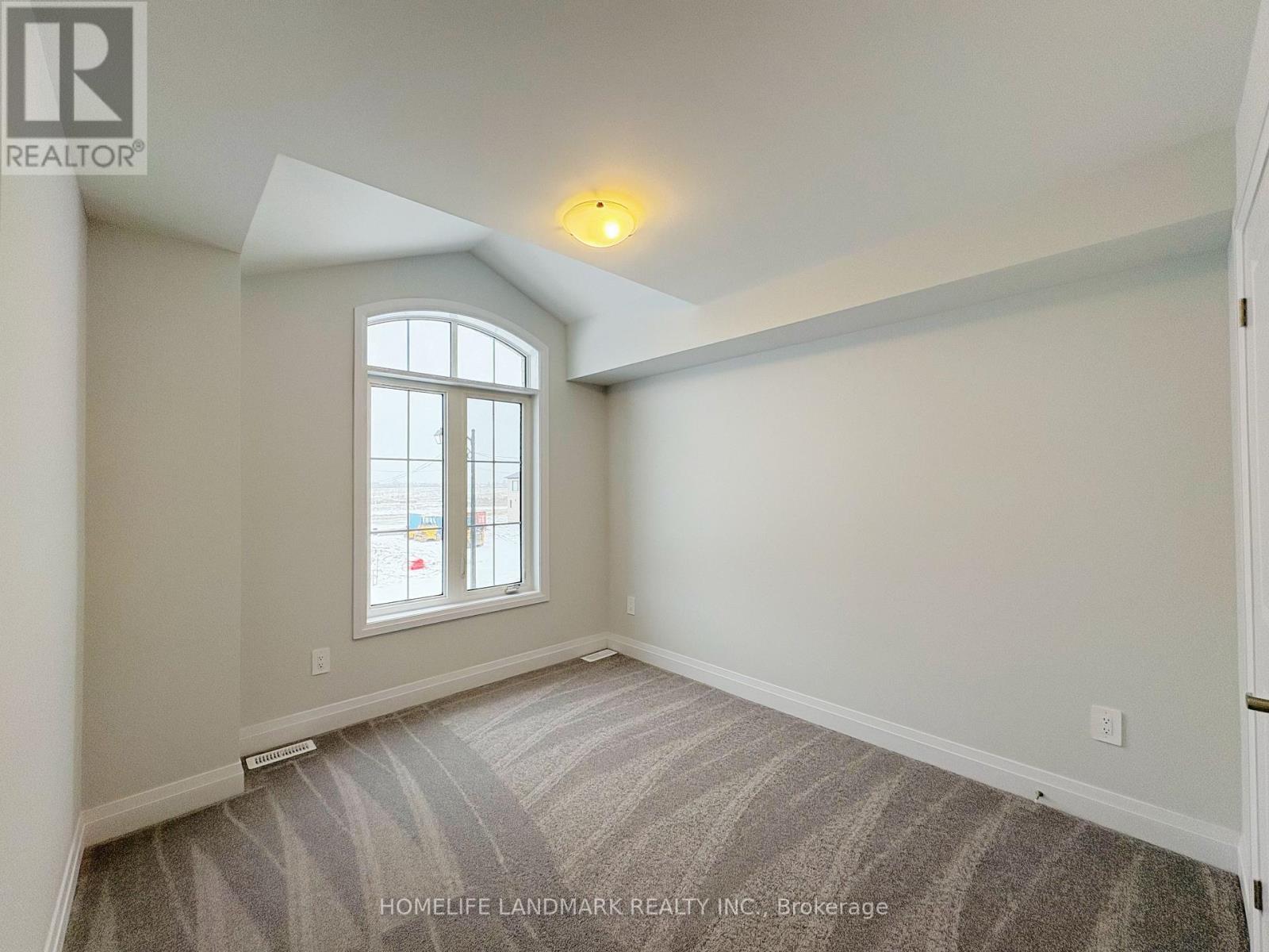 77 Butler Avenue, Kawartha Lakes (Lindsay), Ontario  K9V 0S2 - Photo 22 - X12181912