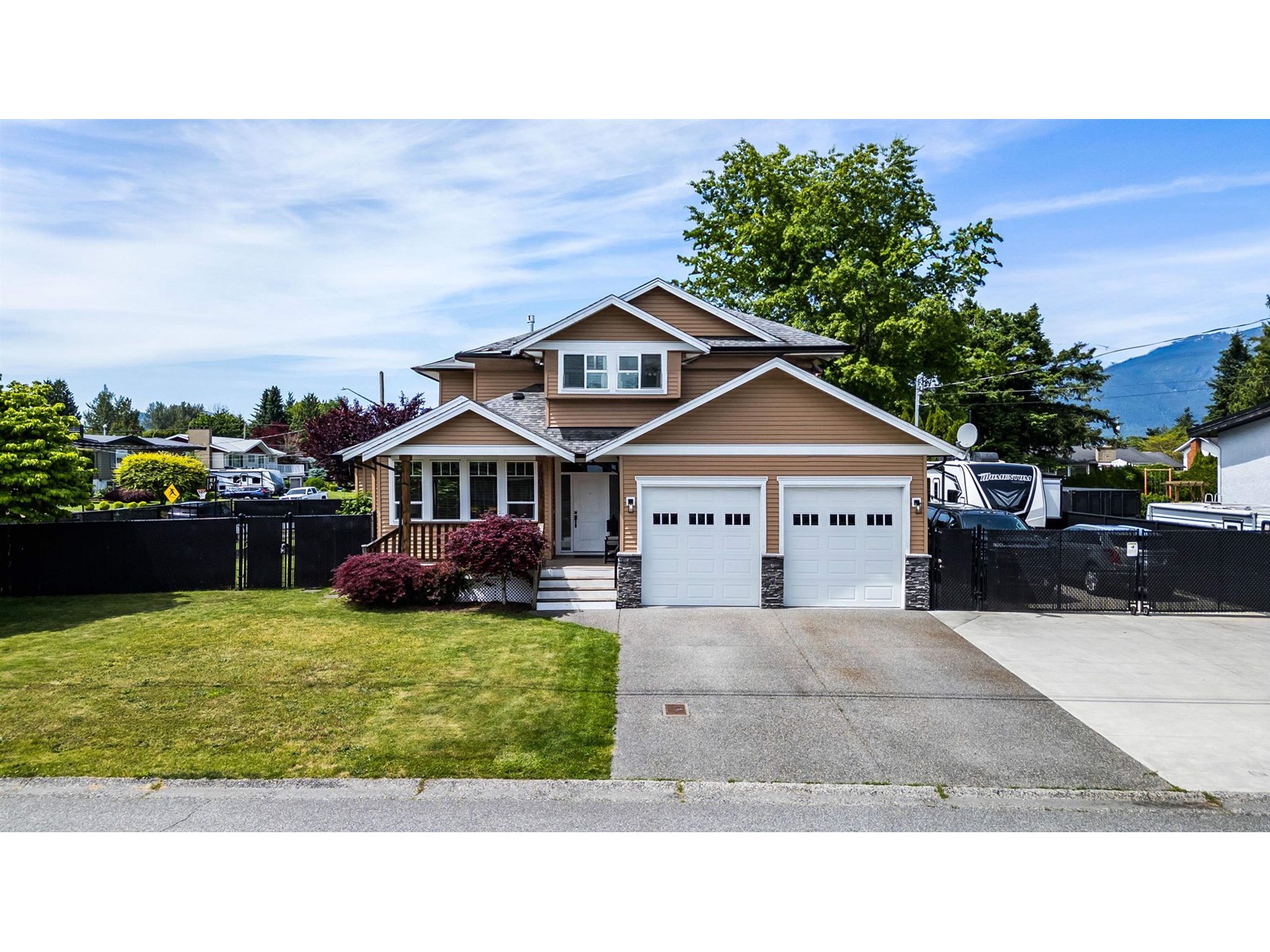 Property at 10011 KILLARNEY DRIVE image 1