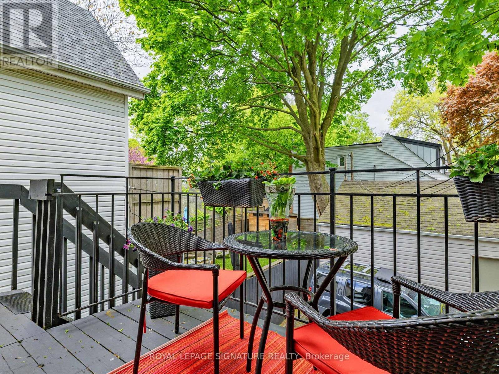 8 Fairford Avenue, Toronto (Greenwood-Coxwell), Ontario  M4L 2J6 - Photo 22 - E12181464